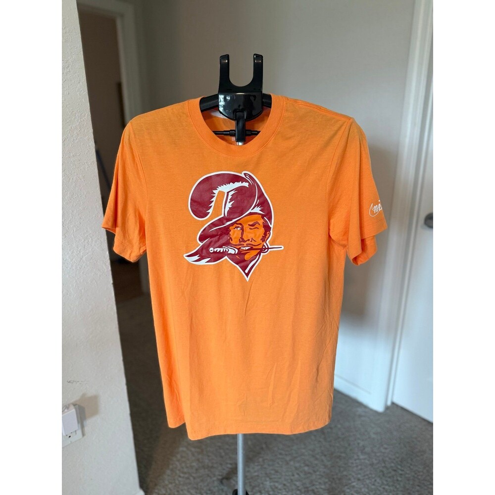 Tampa Bay Buccaneers NFL Throwback Creamsicle Orange The Nike Tee Men’s Small